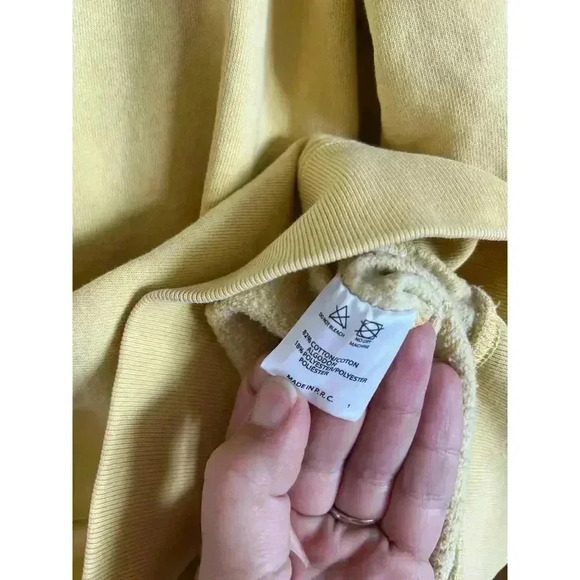 Brandy Melville Crewneck Sweatshirt Honey Embroidered Yellow Long Sleeve - Picture 6 of 7